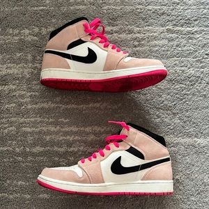 Air Jordan 1 mid SE Crimson Tint men's size 10